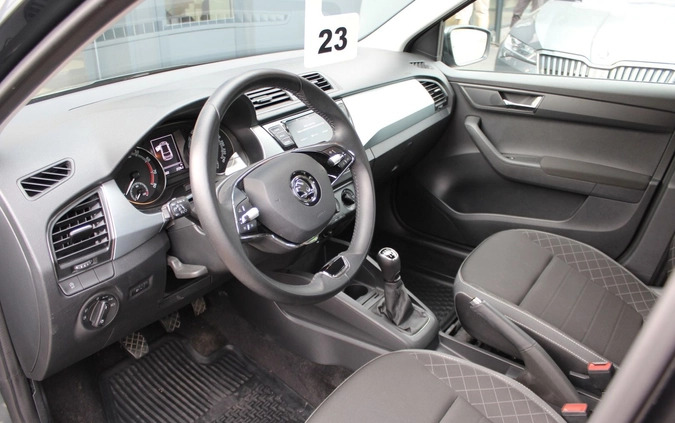 Skoda Fabia cena 54500 przebieg: 29500, rok produkcji 2021 z Świętochłowice małe 172
